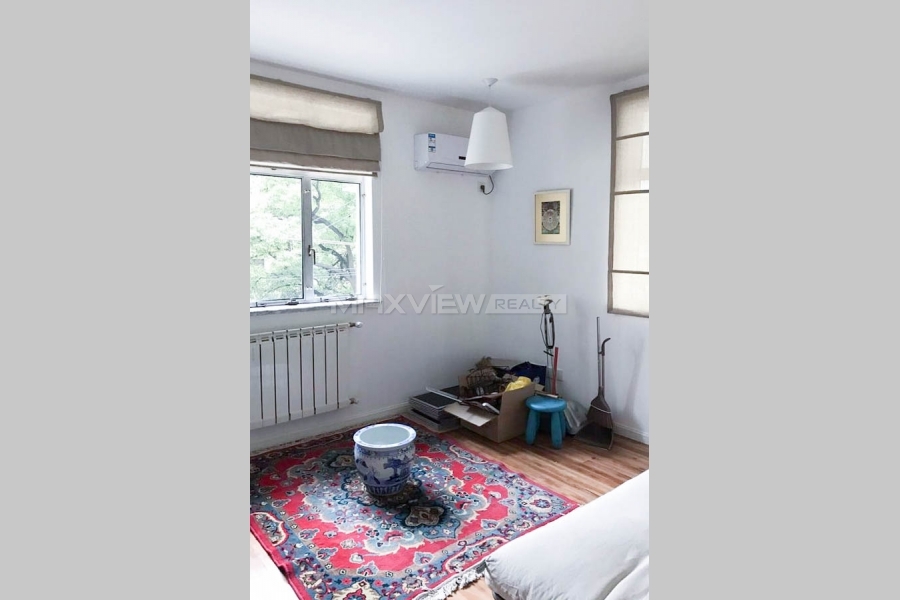 Old Apartment On Anfu Road 2bedroom 88sqm ¥22,000 PRS3905