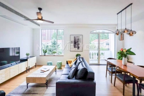 Apartment On Taixing Road 4bedroom 200sqm ¥36,000 PRS3989