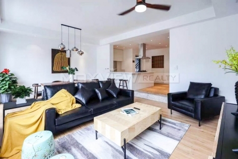 Apartment On Taixing Road 4bedroom 200sqm ¥36,000 PRS3989