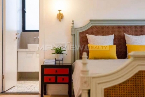 Apartment On Yuyaun Road 2bedroom 120sqm ¥28,500 PRS4075
