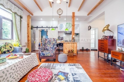 Old Lane House On Nanhui Road 4bedroom 150sqm ¥24,000 PRS5155