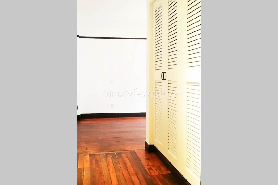 Old Apartment On Huaihai Middle Road 2bedroom 110sqm ¥22,000 PRS5215