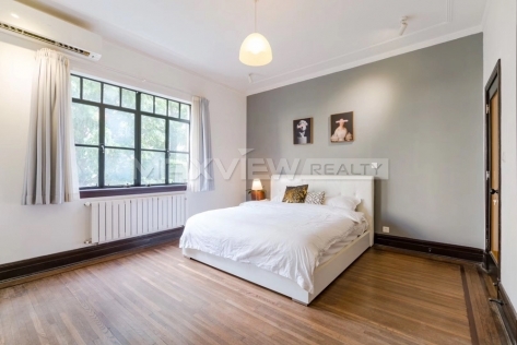 Old Lane House on Gao An Rd 2bedroom 130sqm ¥24,000 PRS5274