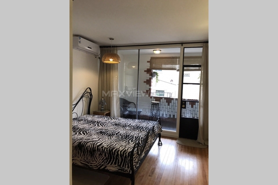 Old Apartment On Wukang  Road 2bedroom 100sqm ¥20,000 PRS6078