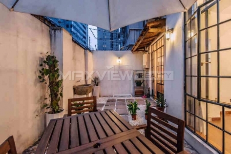 Old Apartment On Yanan West  Road 2bedroom 100sqm ¥14,500 PRS6326