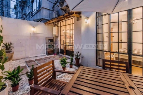 Old Apartment On Yanan West  Road 2bedroom 100sqm ¥14,500 PRS6326