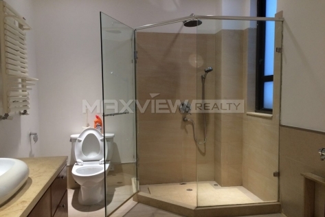 Old Lane House on Tianping Road 4bedroom 200sqm ¥45,000 PRY6013