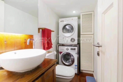 Old Lane House on Nanjing West Road 4bedroom 200sqm ¥38,000 PRY6045