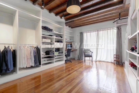 Old Lane House on Nanjing West Road 4bedroom 200sqm ¥38,000 PRY6045