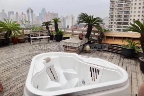 Yishu Apartment Penthouse with Roof Terrace 4bedroom 320sqm ¥100,000 PRY6042
