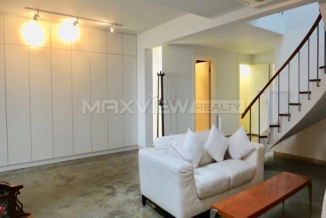 Yishu Apartment Penthouse with Roof Terrace 4bedroom 320sqm ¥100,000 PRY6042