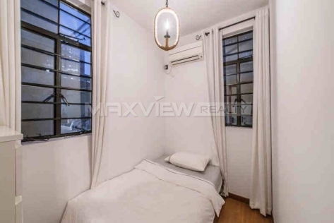 Old Apartment On Yanan West Road 2bedroom 100sqm ¥12,500 PRS9016