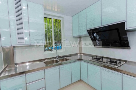 Old Apartment On Xinhua Road 4bedroom 130sqm ¥17,300 SHL17237