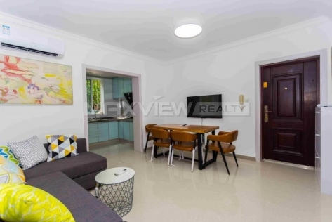 Old Apartment On Xinhua Road 4bedroom 130sqm ¥17,300 SHL17237