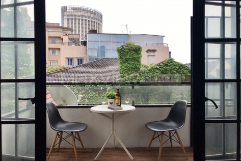 Old Apartment On Huaihai Middle Road 1bedroom 100sqm ¥18,000 SHL17307