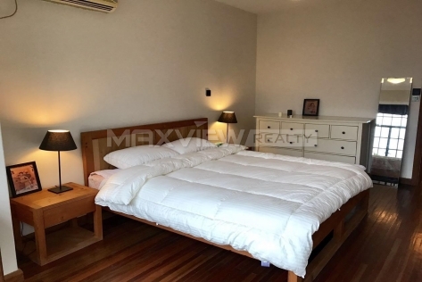 Old Apartment On Huaihai Middle Road 1bedroom 100sqm ¥18,000 SHL17307