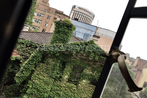 Old Apartment On Huaihai Middle Road 1bedroom 100sqm ¥18,000 SHL17307