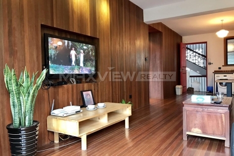 Old Apartment On Huaihai Middle Road 1bedroom 100sqm ¥18,000 SHL17307