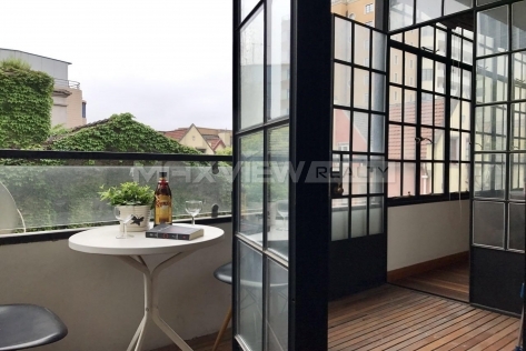 Old Apartment On Huaihai Middle Road 1bedroom 100sqm ¥18,000 SHL17307