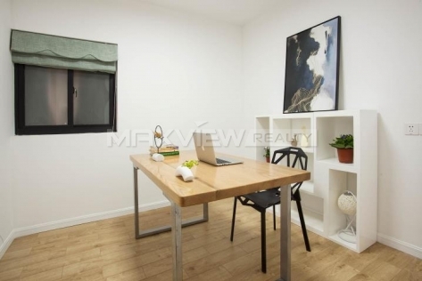 Old Apartment On Beijing West Road 3bedroom 120sqm ¥26,500 SHL17451