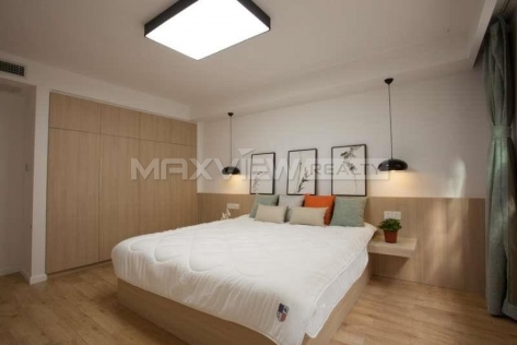 Old Apartment On Beijing West Road 3bedroom 120sqm ¥26,500 SHL17451