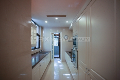 Lakeville Regency Triplex Apartment with Private Garden 3bedroom 324sqm ¥100,000 PRY6101