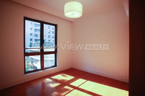 Lakeville Regency Triplex Apartment with Private Garden 3bedroom 324sqm ¥100,000 PRY6101