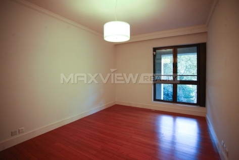 Lakeville Regency Triplex Apartment with Private Garden 3bedroom 324sqm ¥100,000 PRY6101