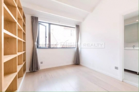 Old Apartment On Xiangyang South Road 4bedroom 168sqm ¥40,000 PRS10037