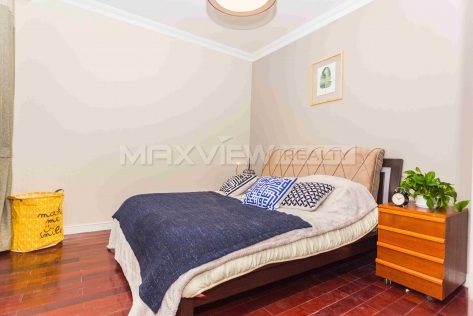 Weihai Garden 3bedroom 135sqm ¥16,000 PRY9017