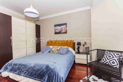 Weihai Garden 3bedroom 135sqm ¥16,000 PRY9017