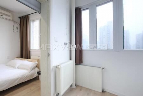 Apartment On Huaihai Middle Road 4bedroom 160sqm ¥23,500 SHA18014