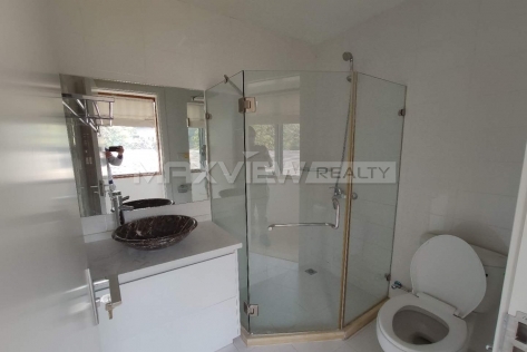 Lakeside Ville 4bedroom 278sqm ¥45,000 PRD0006