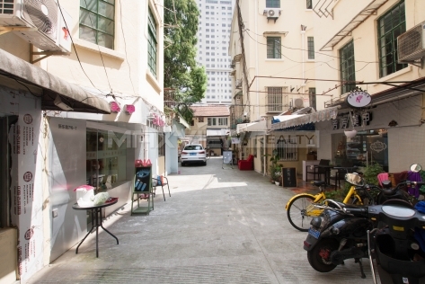 Old Apartment on Xinle Road 3bedroom 130sqm ¥22,000 SHL18304