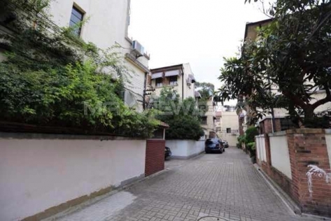 Yuhua Xincun | 裕华新村 4bedroom 180sqm ¥35,000 SHL18378