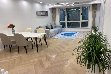 East Huaihai Apartment 3br 140sqm in Downtown | 东淮海公寓 3bedroom 140sqm ¥28,000 SHA18703