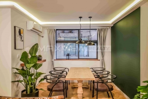 Cao Xi Bei Lu | 漕溪北路 3bedroom 130sqm ¥18,800 SHL18964