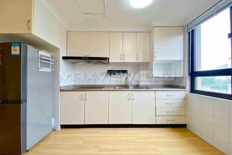 Chang Zhi Da Sha 1br 95sqm in Gubei | 长芝大厦 1bedroom 95sqm ¥19,000 SHS19055