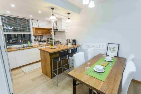 Huai Hai Zhong Lu | 淮海中路 3bedroom 160sqm ¥27,000 SHL19069