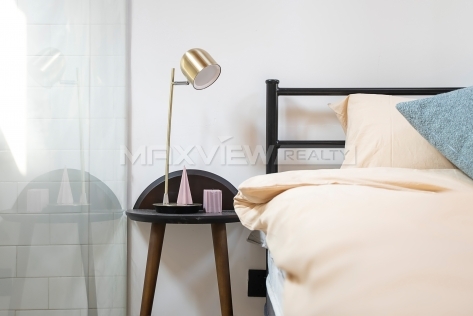 Shimen No.2 Road | 石门二路 1bedroom 100sqm ¥16,800 SHL19103