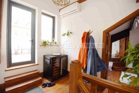 Wuyuan Road | 五原路 3bedroom 200sqm ¥48,000 SHL19172