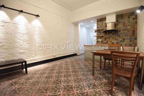 Chang Le Lu Wu Lu Mu Qi Zhong Lu | 长乐路乌鲁木齐中路 1bedroom 80sqm ¥15,000 SHL19233