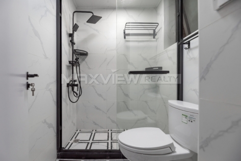 DongFang Man Ha Dun 2br 100sqm in Xujiahui | 东方曼哈顿 2bedroom 100sqm ¥25,800 SHA19257