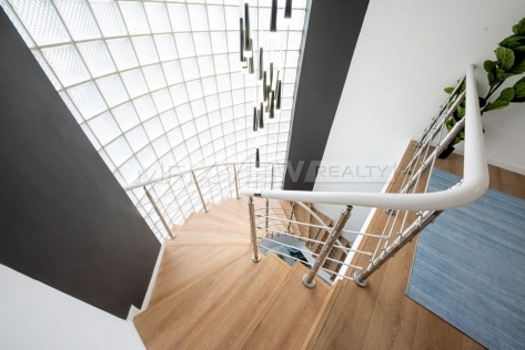 Nan Cao Ping Hua Yuan 3br 250sqm in Downtown | 南草坪花园 3bedroom 250sqm ¥35,800 SHA19351