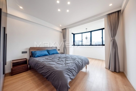 Nan Cao Ping Hua Yuan 3br 250sqm in Downtown | 南草坪花园 3bedroom 250sqm ¥35,800 SHA19351