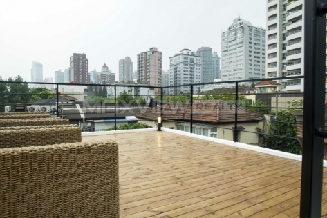 Chang Le Lu Wu Lu Mu Qi Zhong Lu | 长乐路乌鲁木齐中路 3bedroom 180sqm ¥38,000 SHL19397