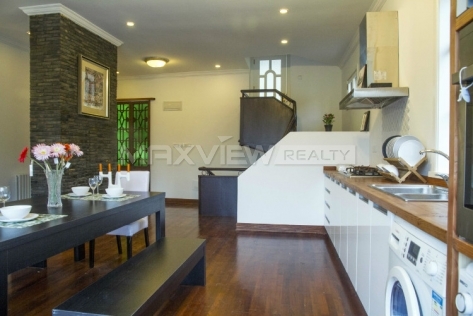 Chang Le Lu Wu Lu Mu Qi Zhong Lu | 长乐路乌鲁木齐中路 3bedroom 180sqm ¥38,000 SHL19397