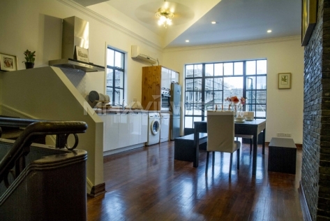 Chang Le Lu Wu Lu Mu Qi Zhong Lu | 长乐路乌鲁木齐中路 3bedroom 180sqm ¥38,000 SHL19397