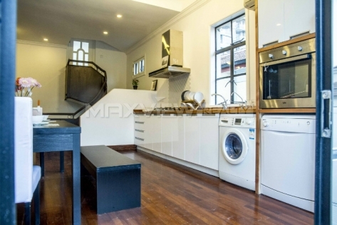 Chang Le Lu Wu Lu Mu Qi Zhong Lu | 长乐路乌鲁木齐中路 3bedroom 180sqm ¥38,000 SHL19397