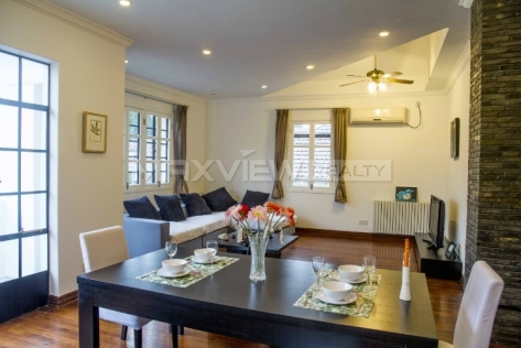 Chang Le Lu Wu Lu Mu Qi Zhong Lu | 长乐路乌鲁木齐中路 3bedroom 180sqm ¥38,000 SHL19397
